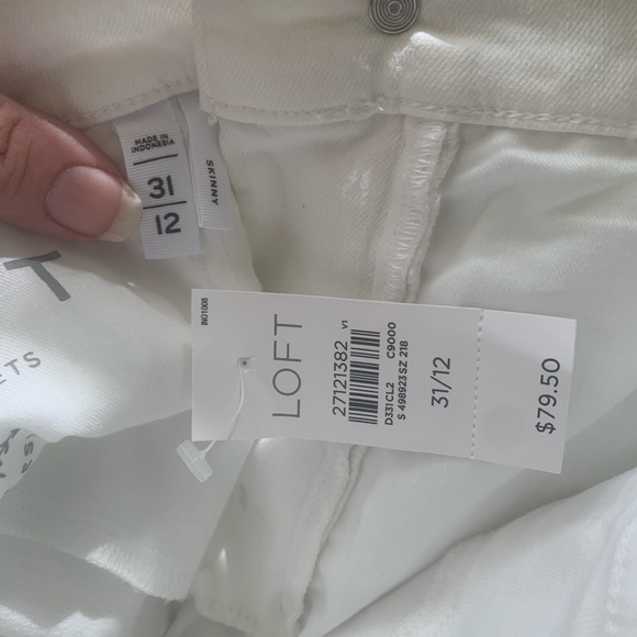 NWT White “Slim Pocket” Button Cuff Skinny Jeans  { Loft } - Picture 11 of 14